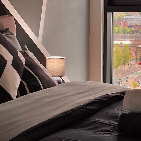 Penthouse Gem, Central, Scenic Views, Stylish, Modern, City Centre 2Br Sheffield Dış mekan fotoğraf