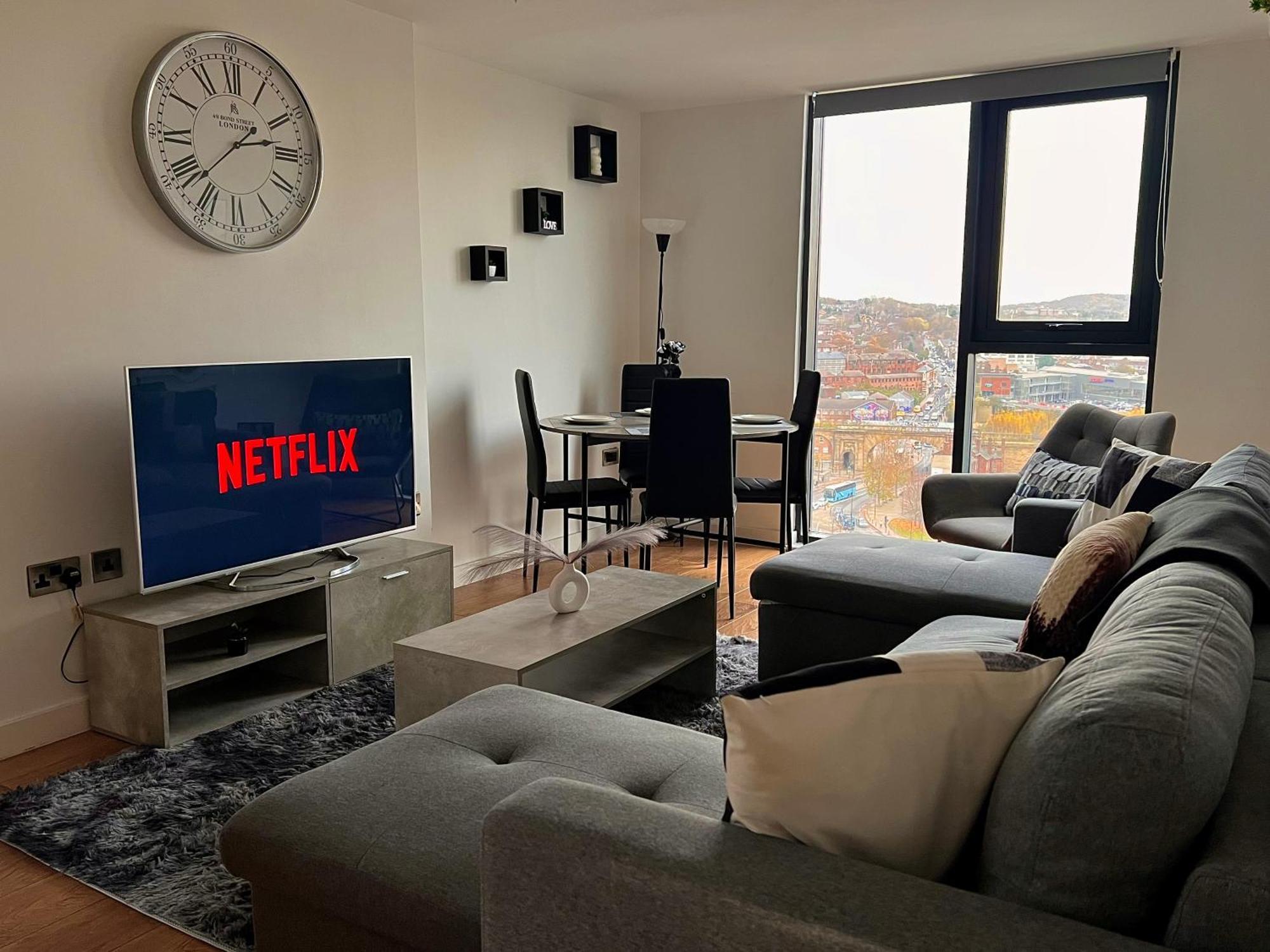 Penthouse Gem, Central, Scenic Views, Stylish, Modern, City Centre 2Br Sheffield Dış mekan fotoğraf