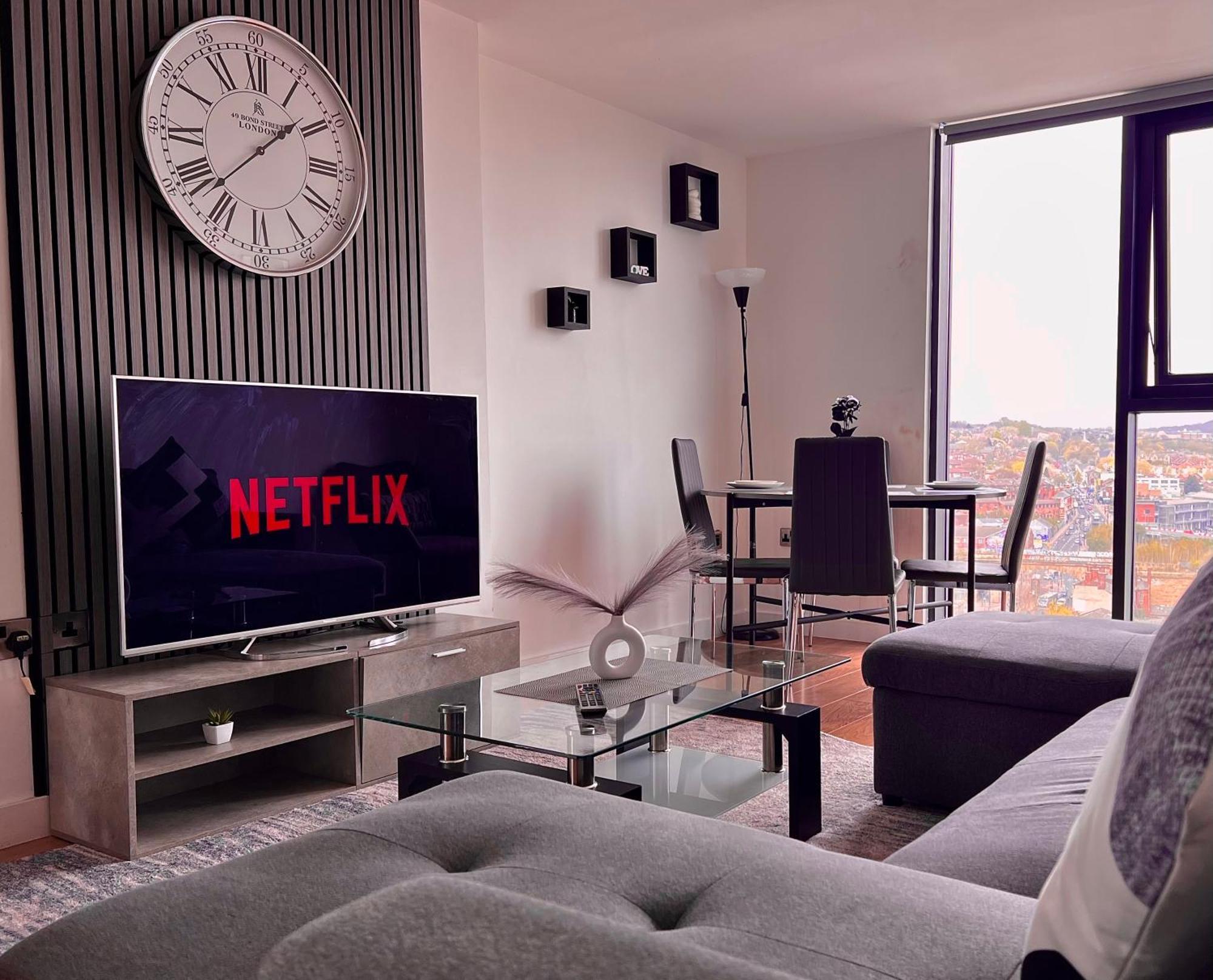 Penthouse Gem, Central, Scenic Views, Stylish, Modern, City Centre 2Br Sheffield Dış mekan fotoğraf